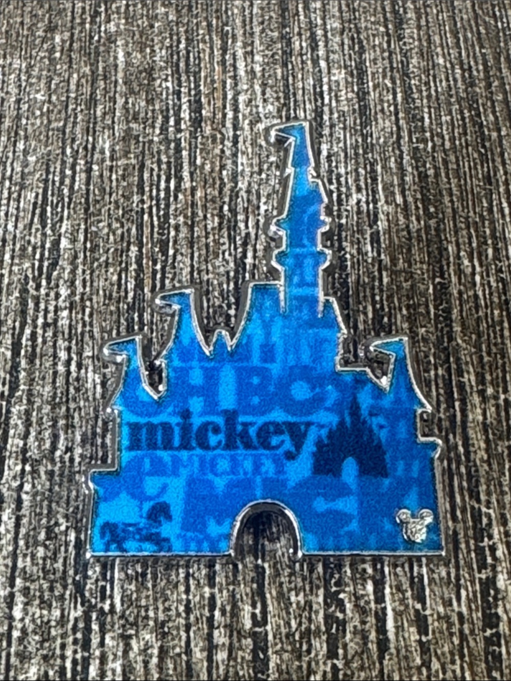 2025 hidden disney Mickey castle pin